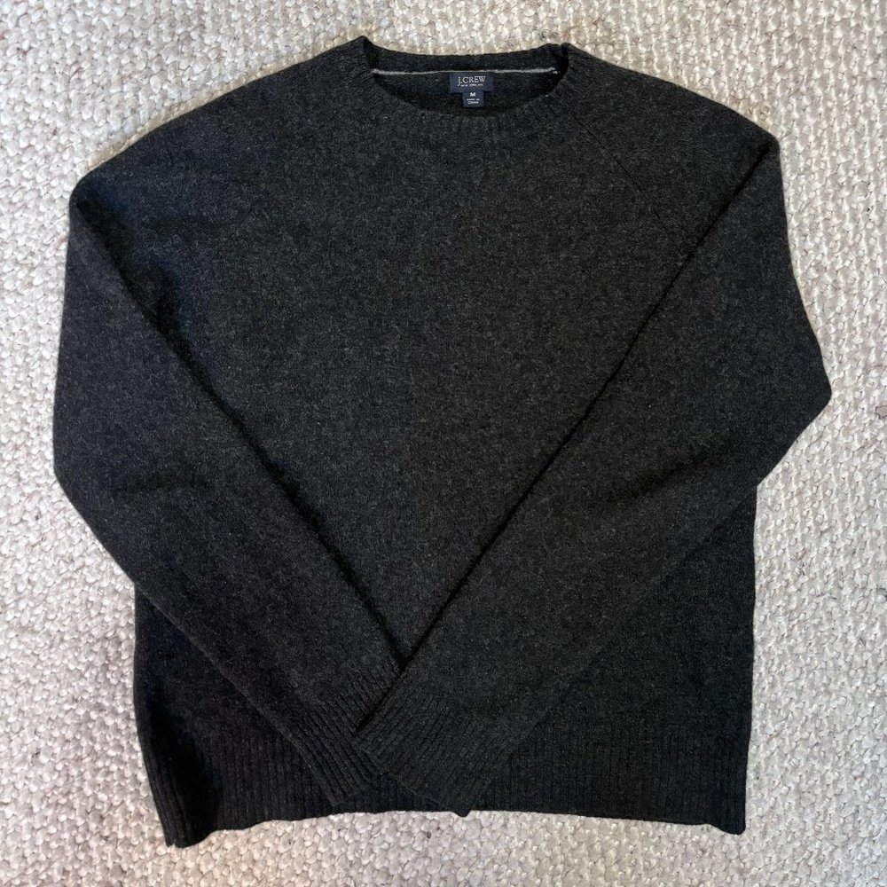 J Crew 100% Lambs Wool Charcoal Heathered crewneck sweater - medium